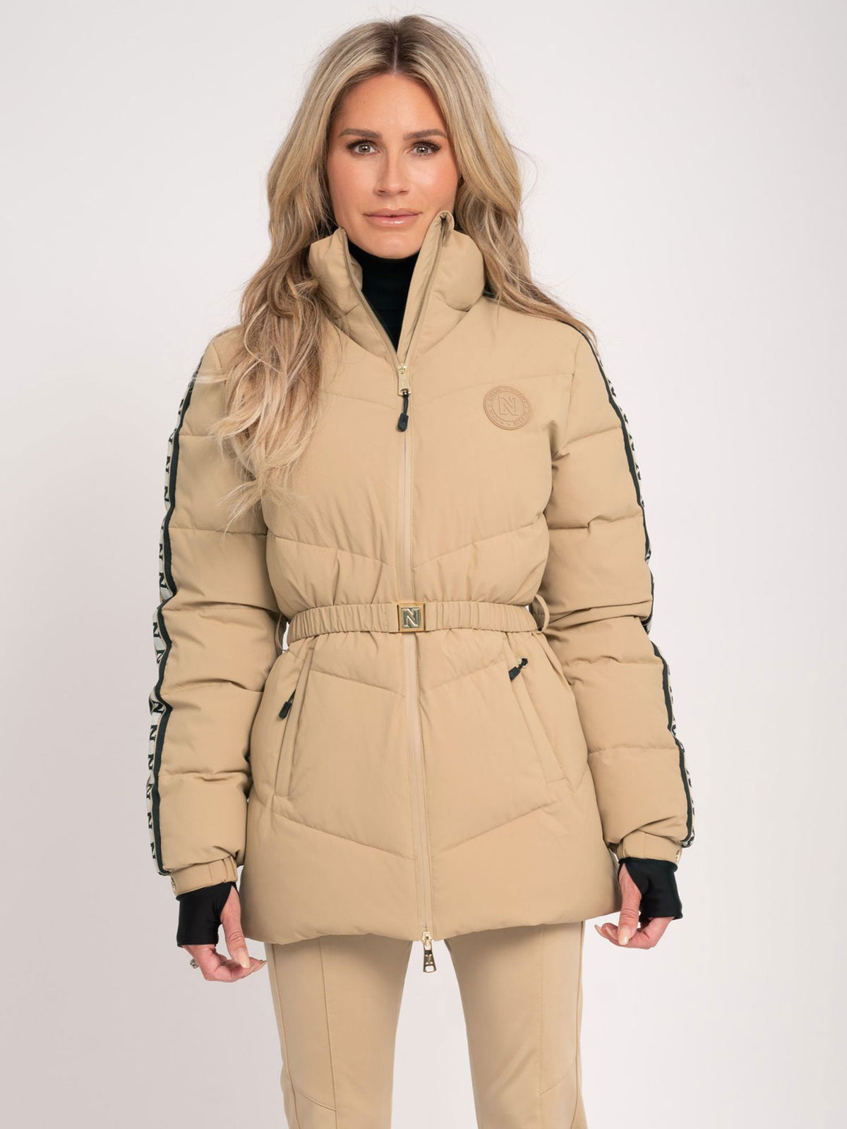 Nikkie Unique Skijacke Damen beige beige Bild 2