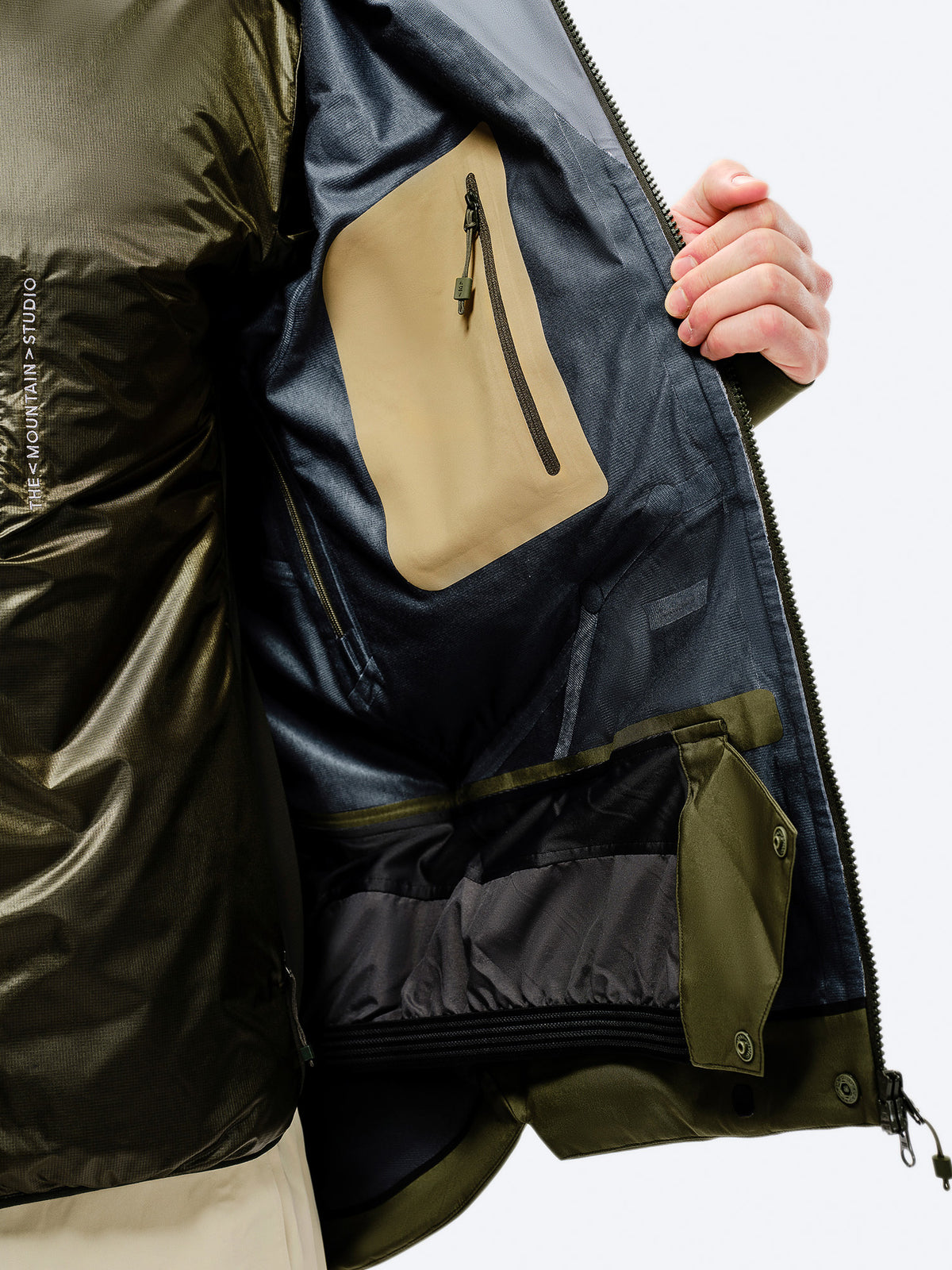 The Mountain Studio Z-2 EPE GORE-TEX ePE 3L Herren-Hardshelljacke - THE MOUNTAIN STUDIO - MEINFREUDENHAUS