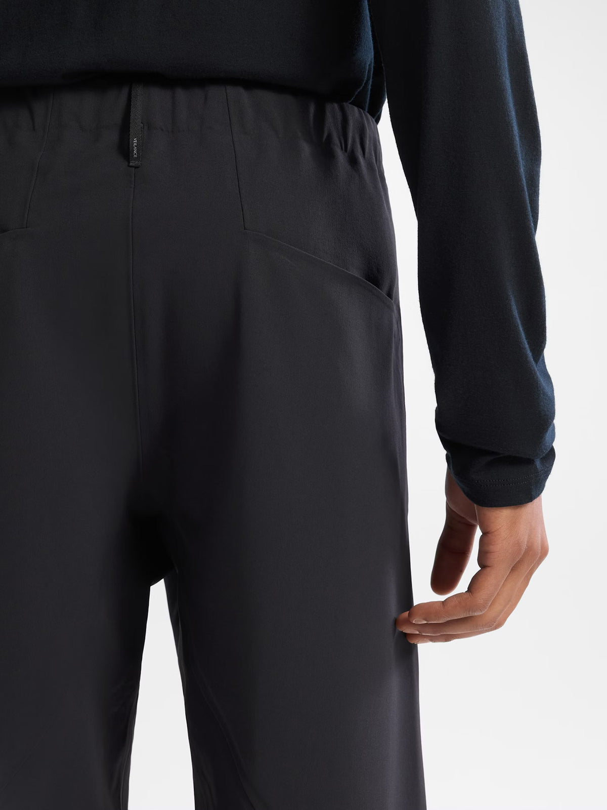 Veilance Arc'teryx Spere Hose Herren schwarz schwarz Bild 4