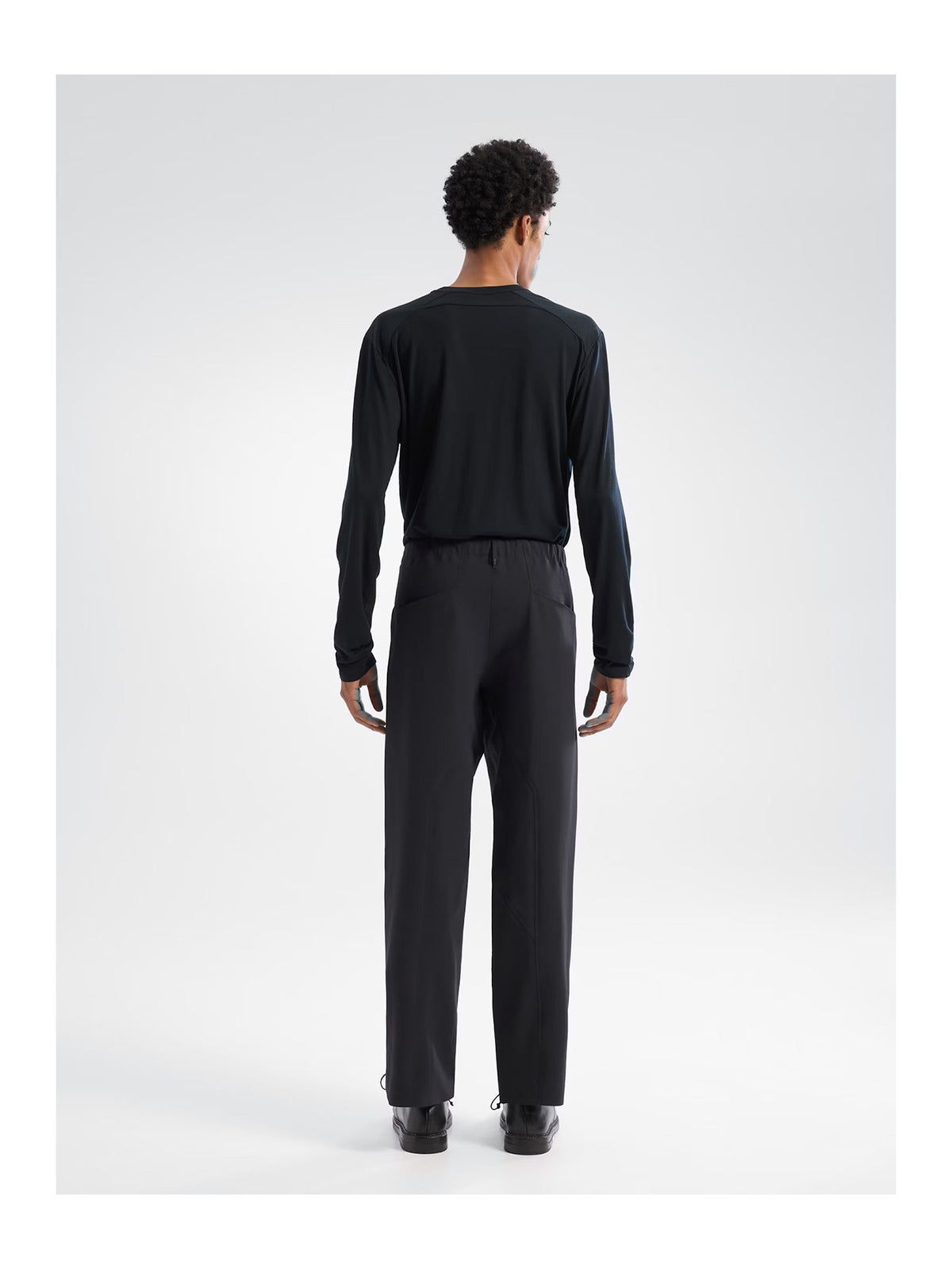 Veilance Arc'teryx Spere Hose Herren schwarz schwarz Bild 5